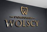 niestandardowe-logo-3d-z-plexi-eleganckie-przestrzenne-oznakowanie-firmowe-do-montazu-w-recepcji-lub-biurze