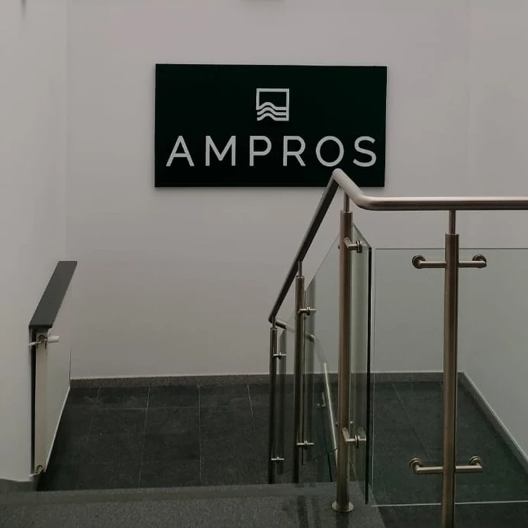 logo-firmowe-na-sciane-ampros