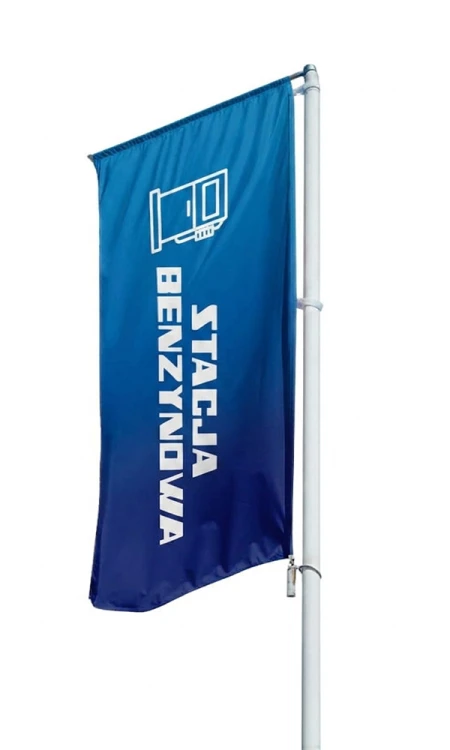 Flaga-reklamowa-na-maszcie-druk-na-tkaninie-poliestrowej-odporna-na-wiatr-i-promieniowanie-UV-idealna-na-eventy-i-targi